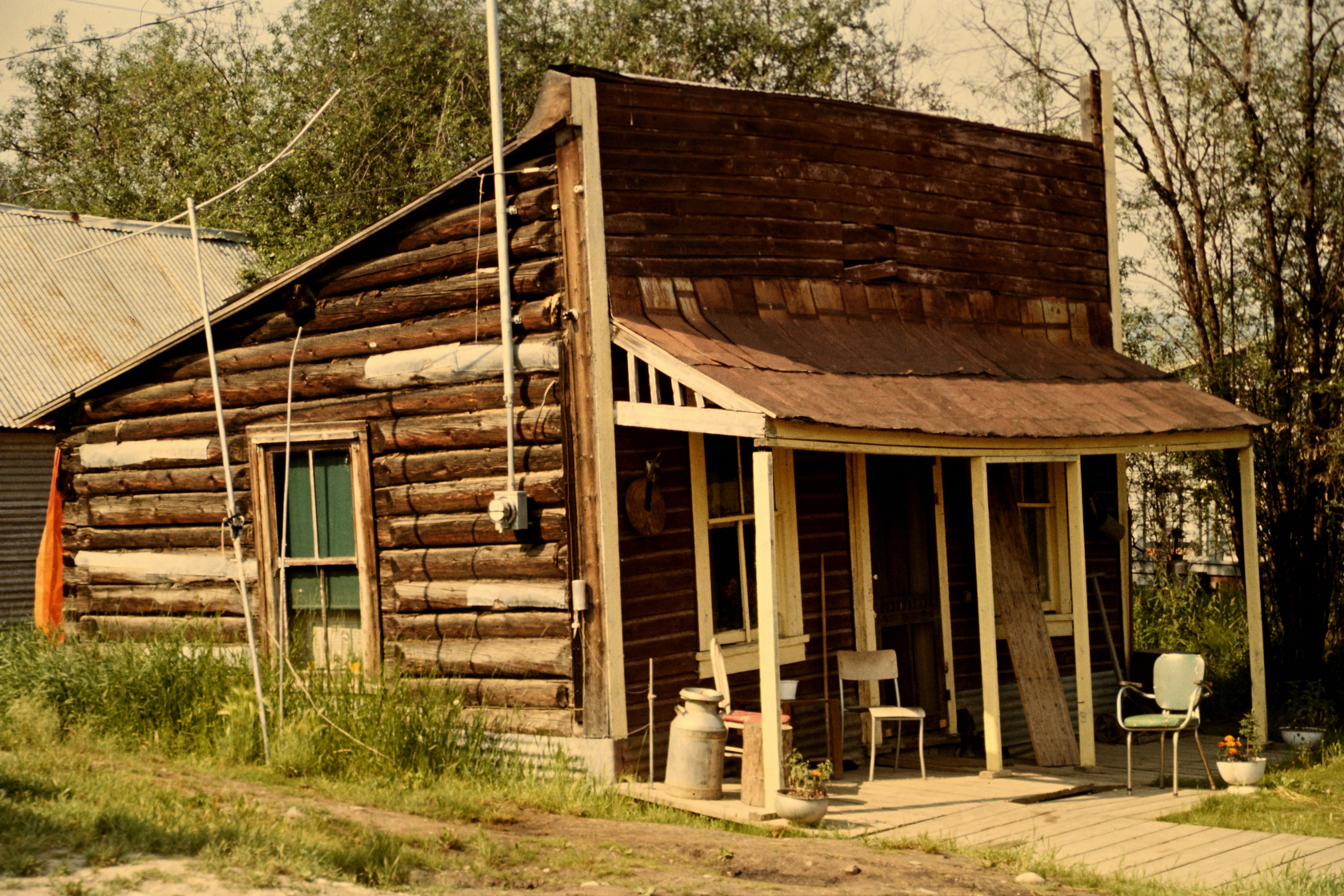 Yukon Hotel in Dawson